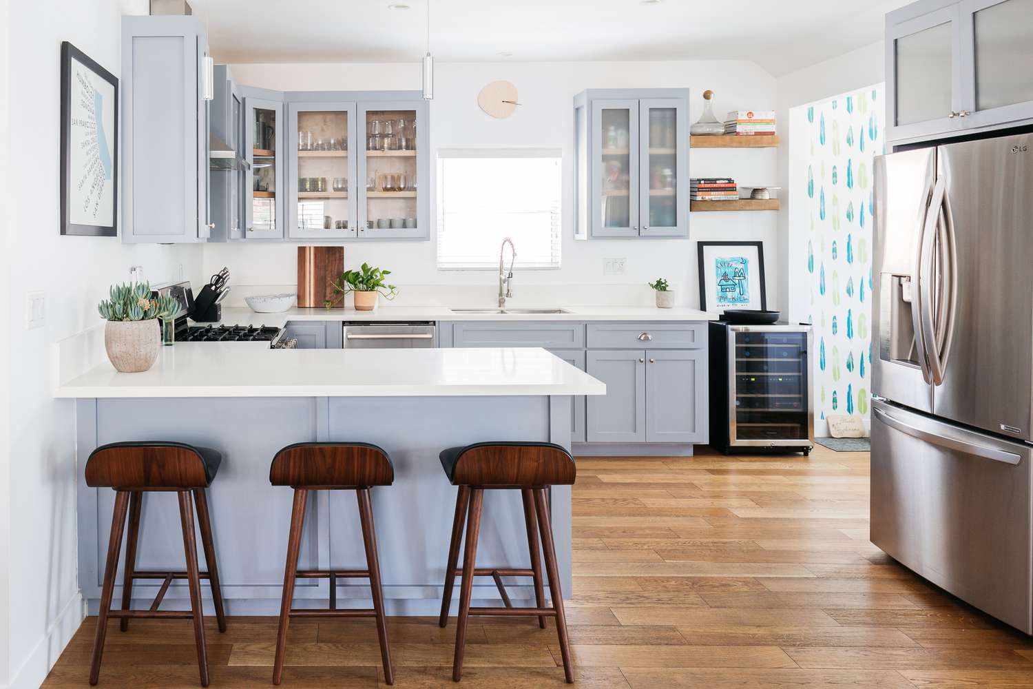 Best Kitchen Layouts: Blend Efficiency With Elegance!